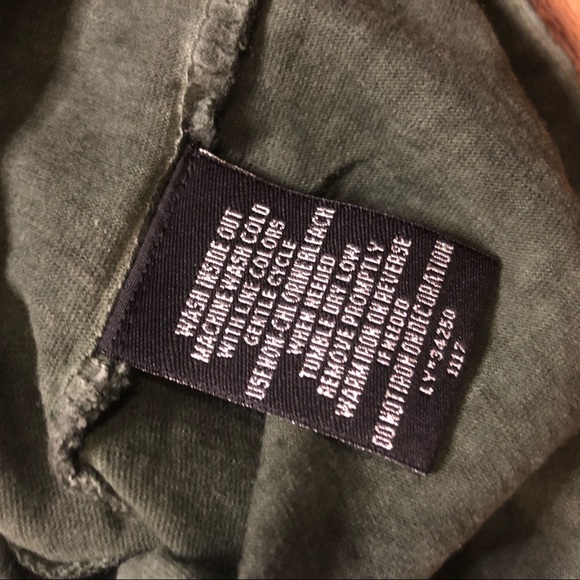 Blac Label Green & Blk Fade-away Crew Neck Tee Sz7 - Picture 3 of 5